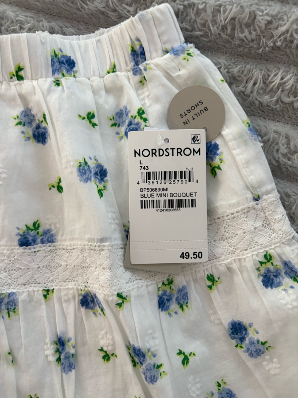 Nordstrom BP Light Blue Floral Tiered Lace Trim Mini Skort — Large - Picture 2 of 8
